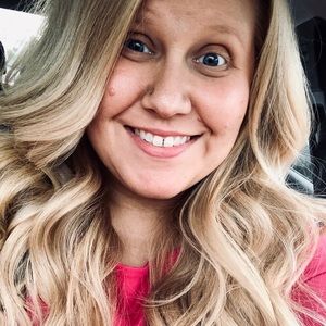 Meet your Posher, Kara